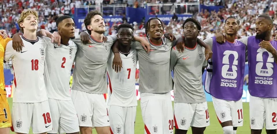 Jugadores de Inglaterra celebrando tras un partido