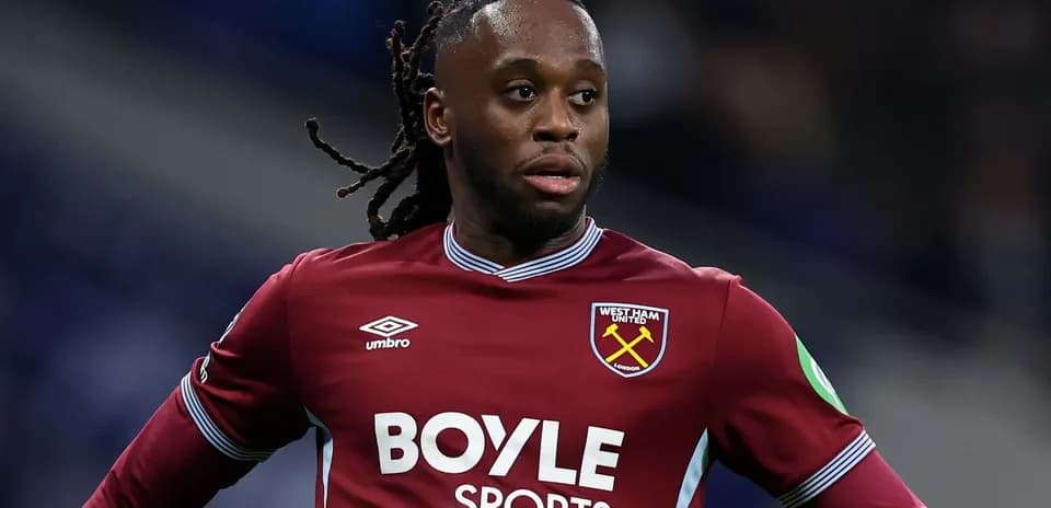 Jugador de West Ham United durante un partido