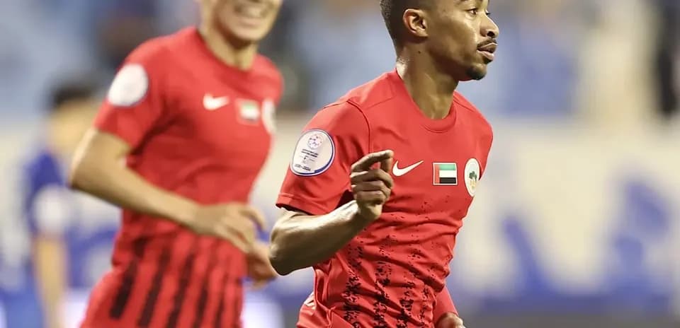 Jugador celebrando un gol en partido de fútbol