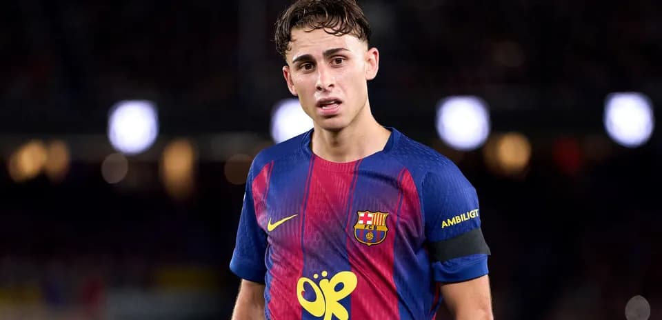 Jugador del FC Barcelona en el campo durante partido