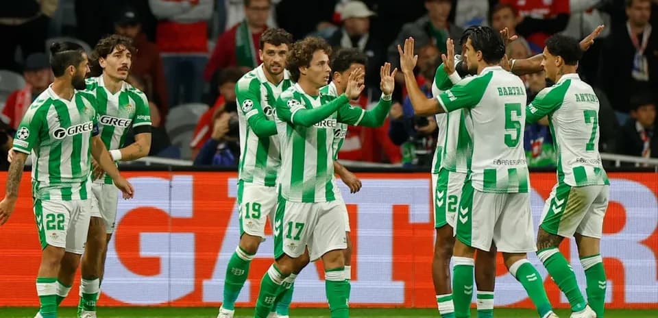 Jugadores del Real Betis celebrando un gol en partido