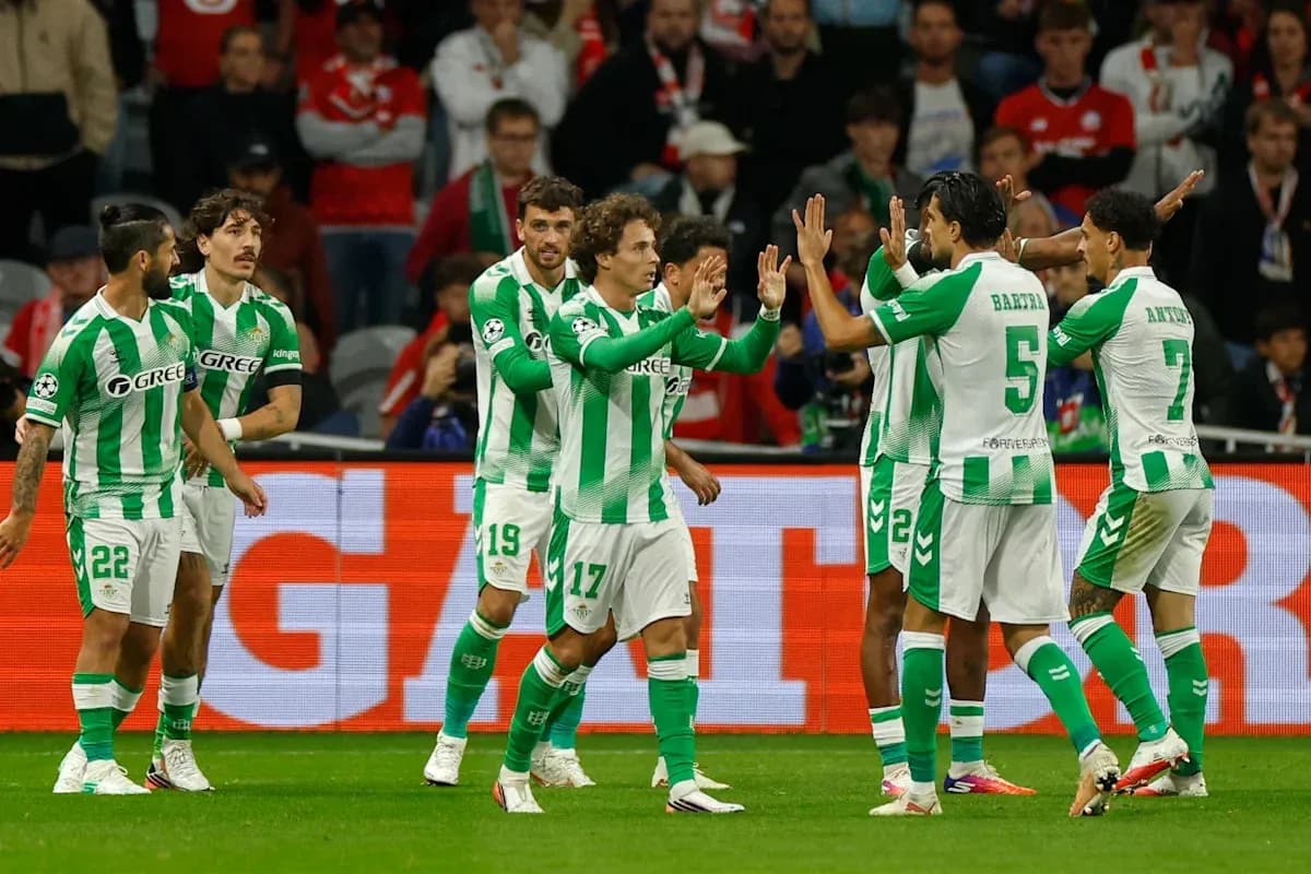 Jugadores del Real Betis celebrando un gol en partido