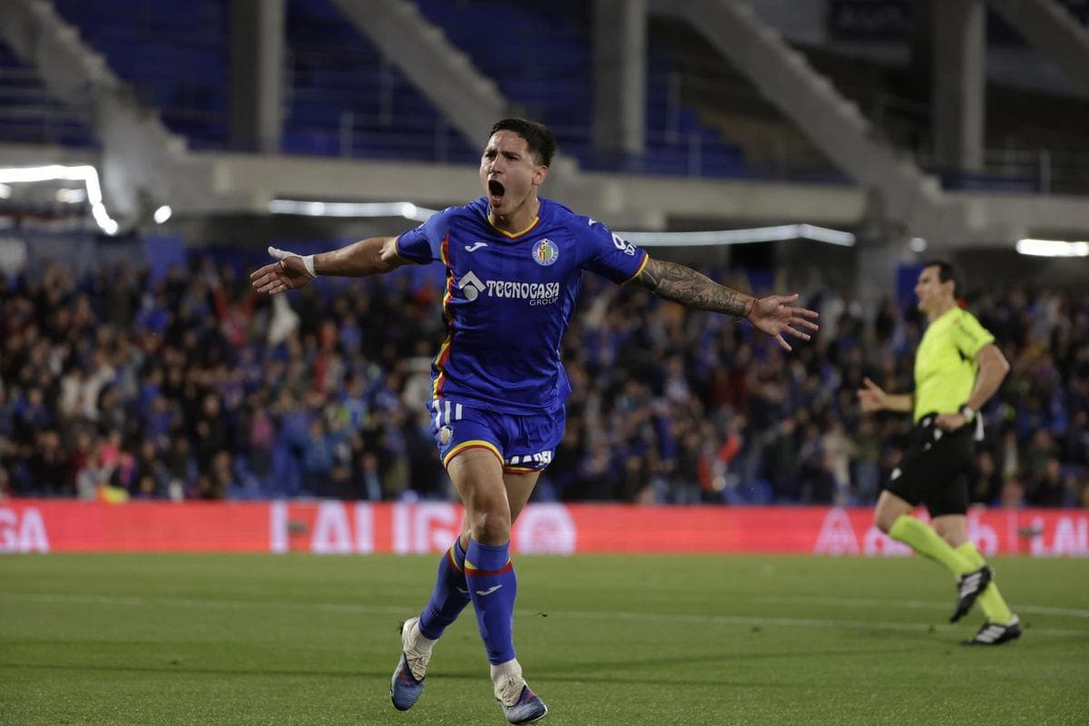 Jugador de Getafe celebra un gol