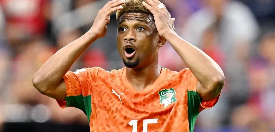 Jugador de Costa de Marfil con la camiseta número 15