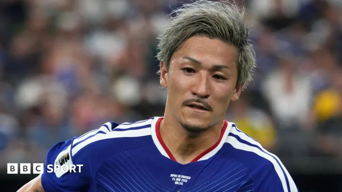 Jugador japonés corriendo durante un partido