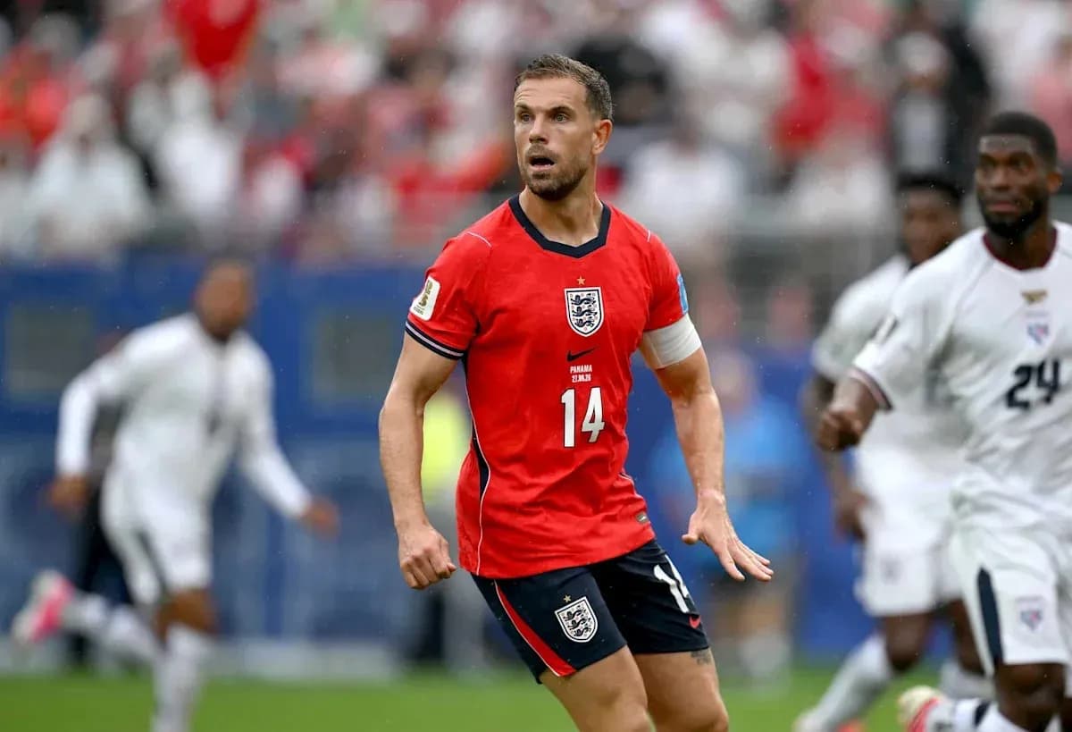 Jugador de Inglaterra en acción durante partido