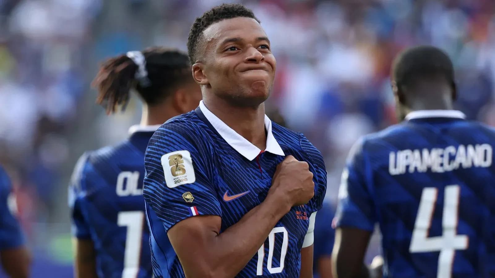 Kylian Mbappé durante el partido contra Suecia