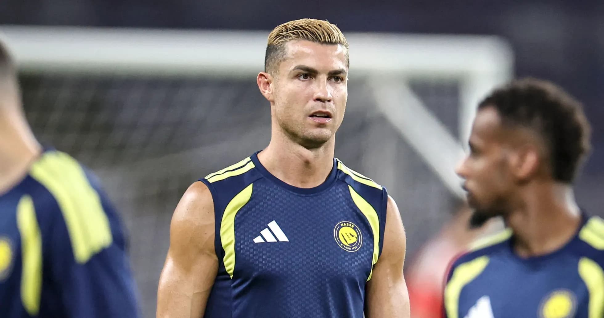 Jugador entrenando en camiseta sin mangas