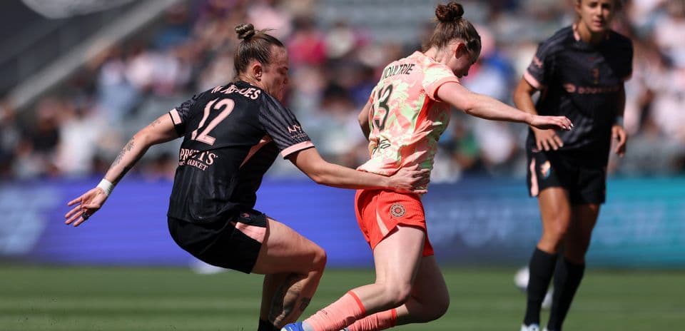 Jugadora del Portland Thorns en acción