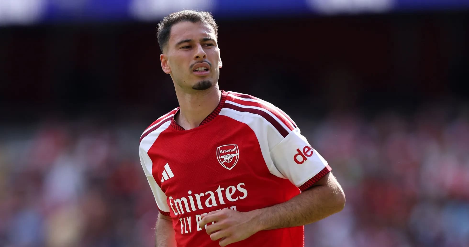 Jugador de Arsenal durante un partido en el estadio