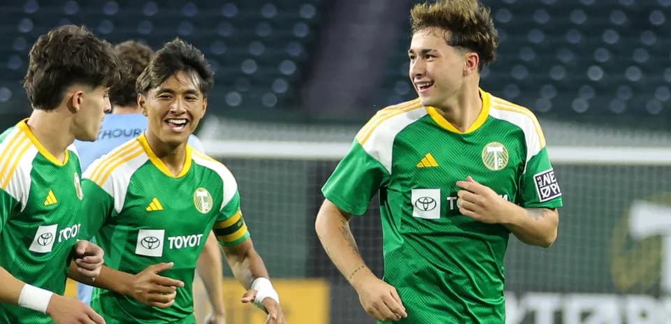 Jugadores del Portland Timbers II celebrando un gol