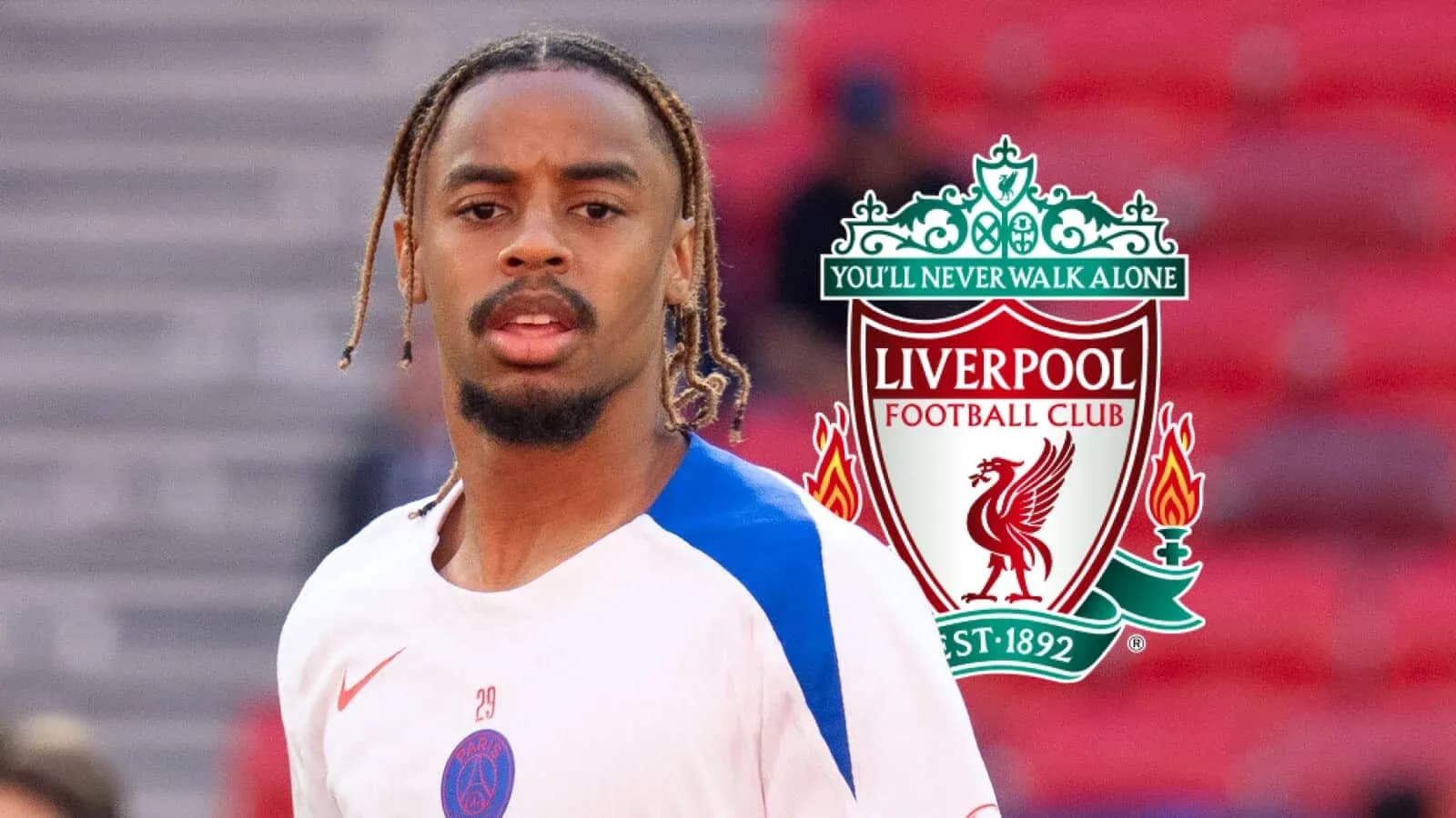 Jugador de PSG con logo de Liverpool de fondo