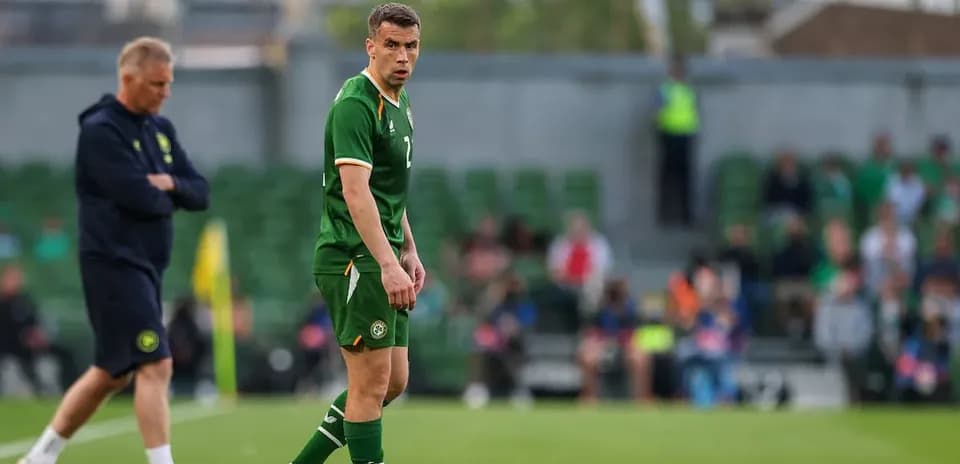 Jugador irlandés en el campo durante un partido