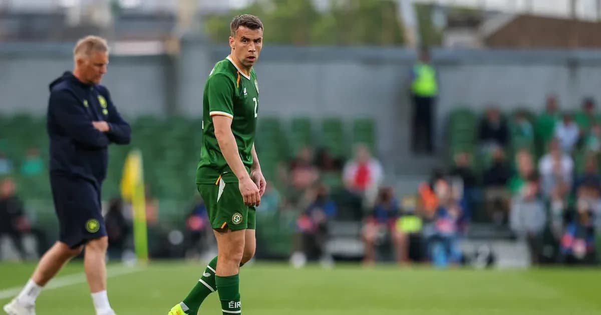 Jugador irlandés en el campo durante un partido