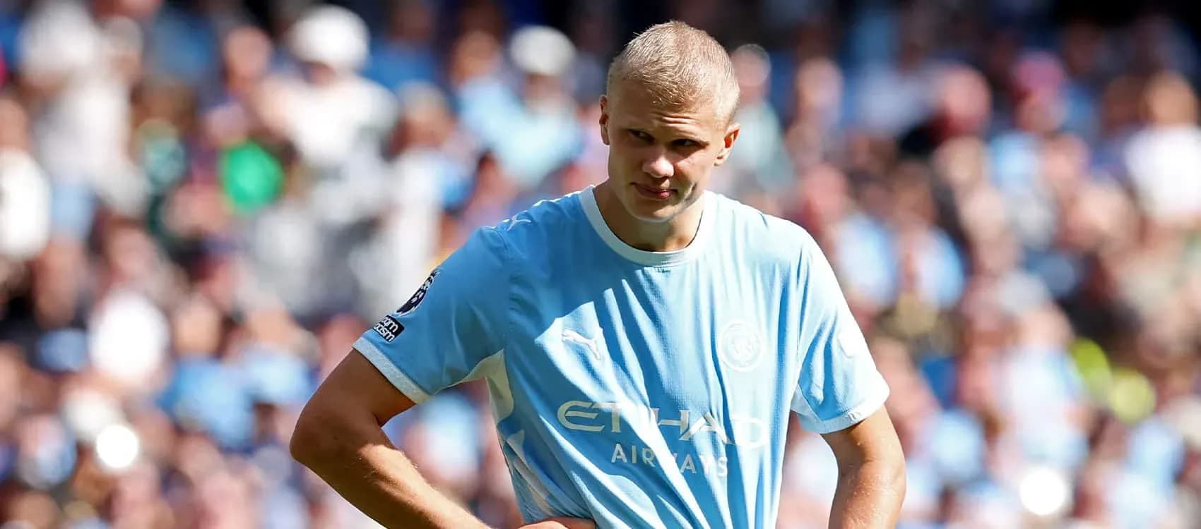Jugador de Manchester City en el campo durante partido