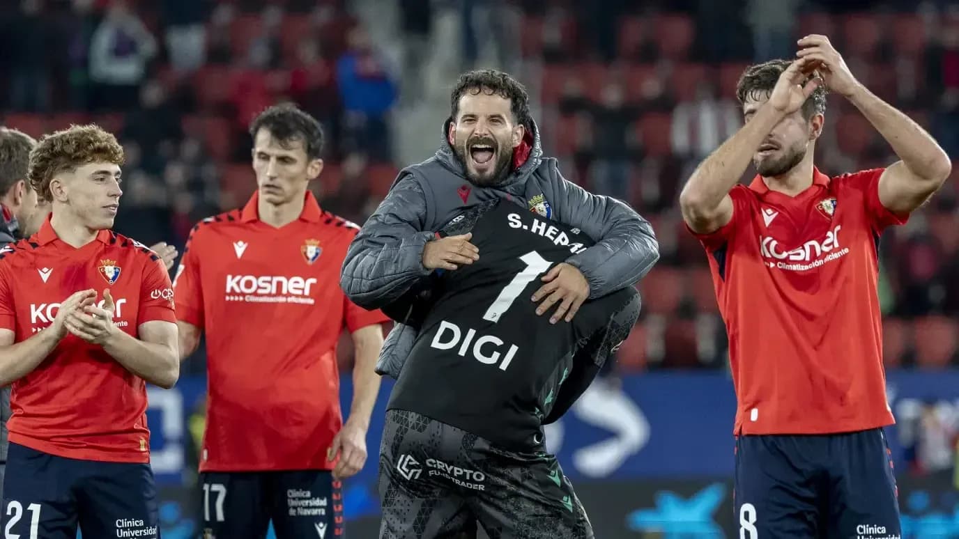 Jugadores de Osasuna celebrando la victoria