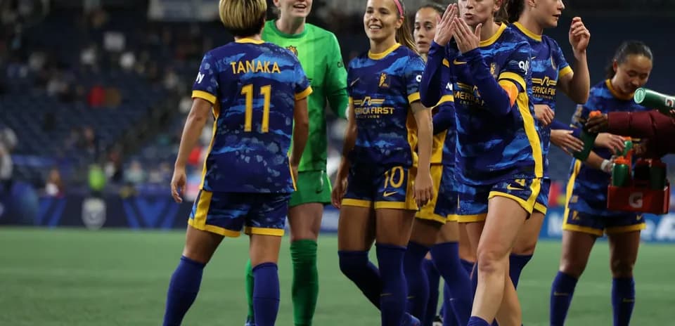 Jugadoras del Utah Royals celebrando un gol