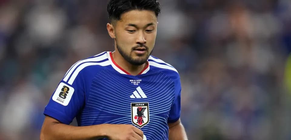Jugador japonés en acción durante un partido