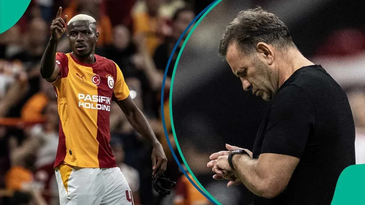 Jugador de Galatasaray señalando durante el partido