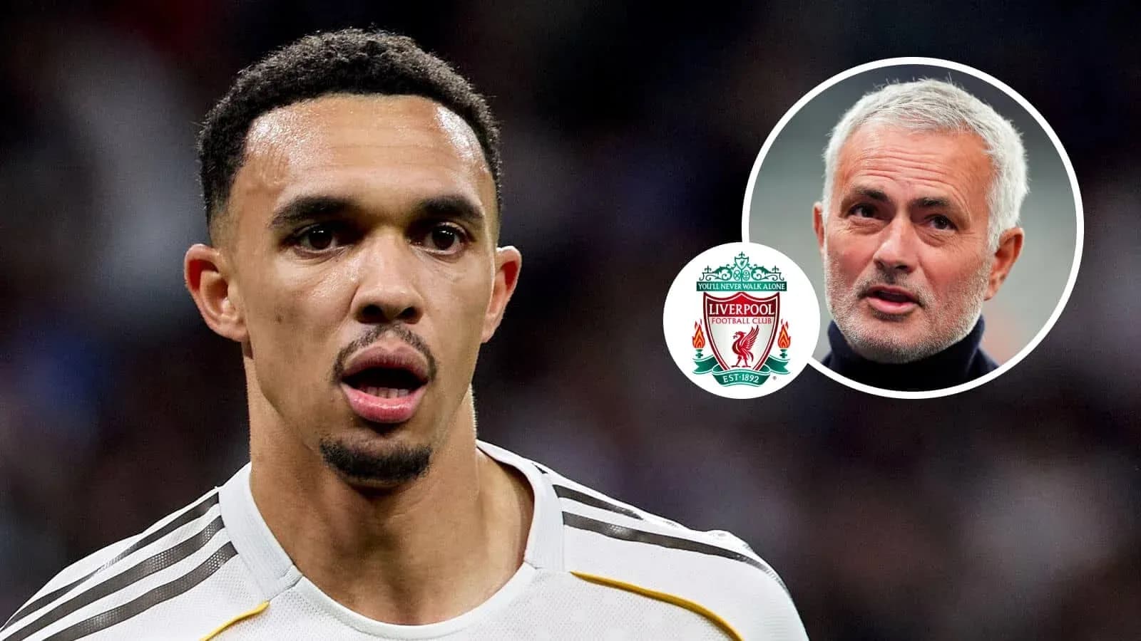Jugador de Liverpool en acción durante el partido