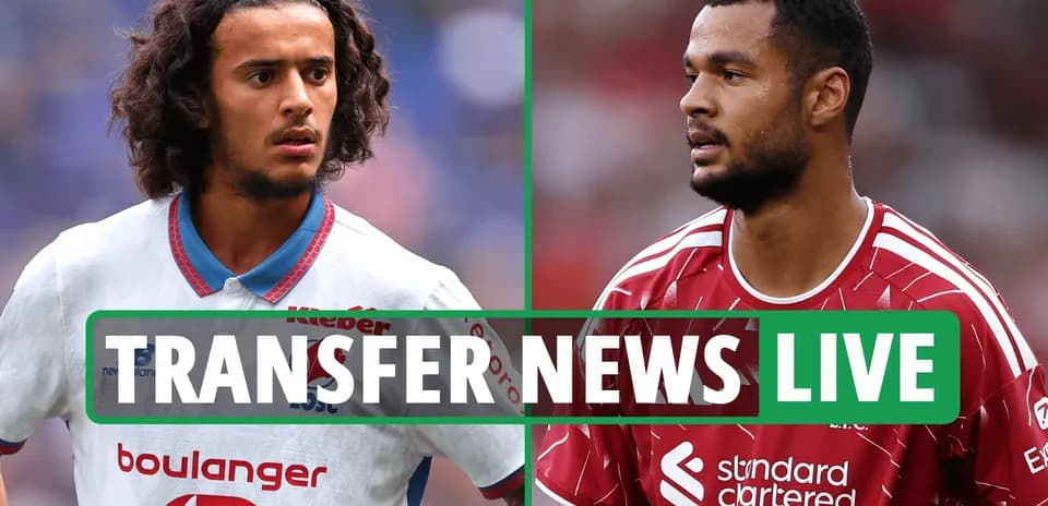 Jugadores de fútbol en noticias de transferencia en vivo