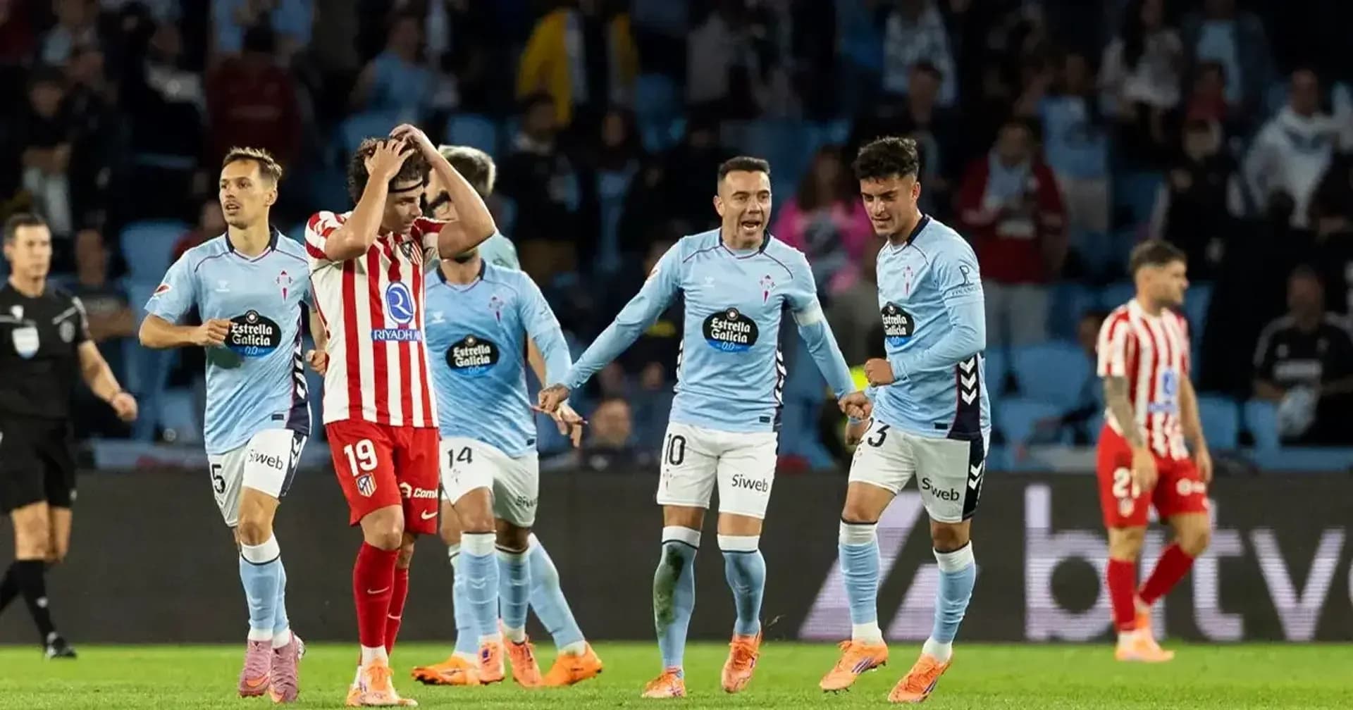 Jugadores de Celta Vigo celebrando un gol
