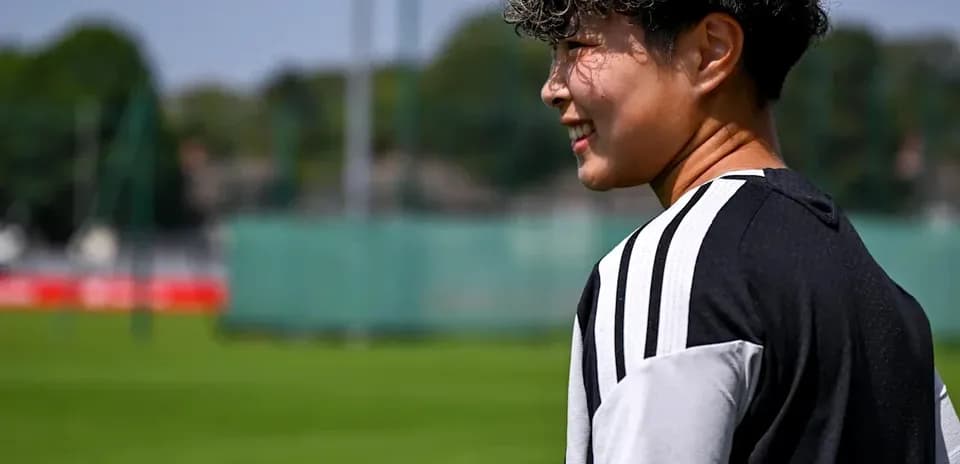 Jugador en el campo durante sesión de entrenamiento