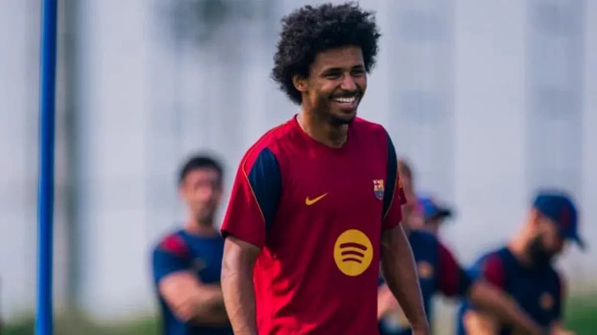 Jugador entrenando con el equipo de FC Barcelona