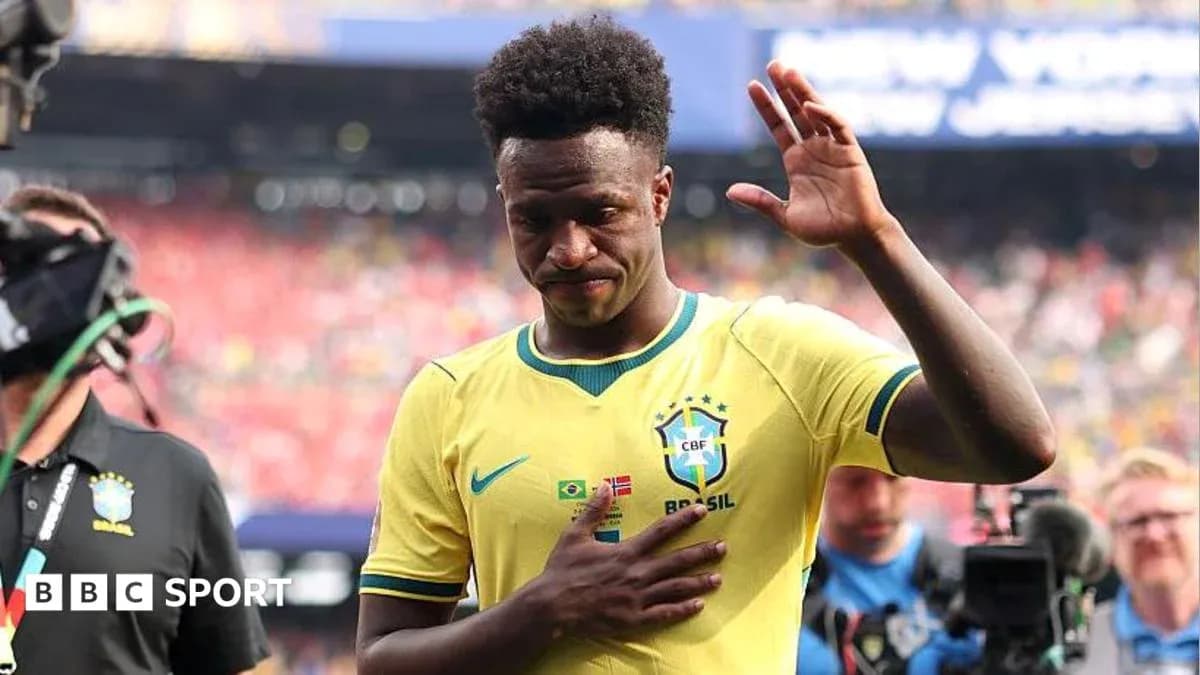 Jugador brasileño saludando tras un partido