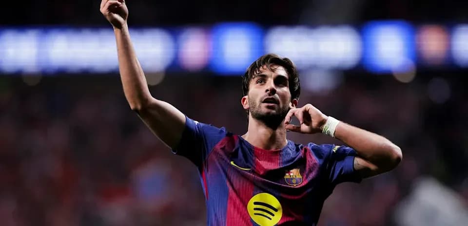 Jugador de Barcelona celebrando un gol en el campo