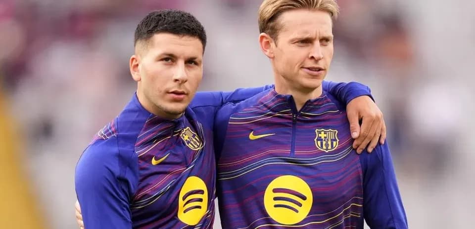 Dos jugadores de FC Barcelona en calentamiento