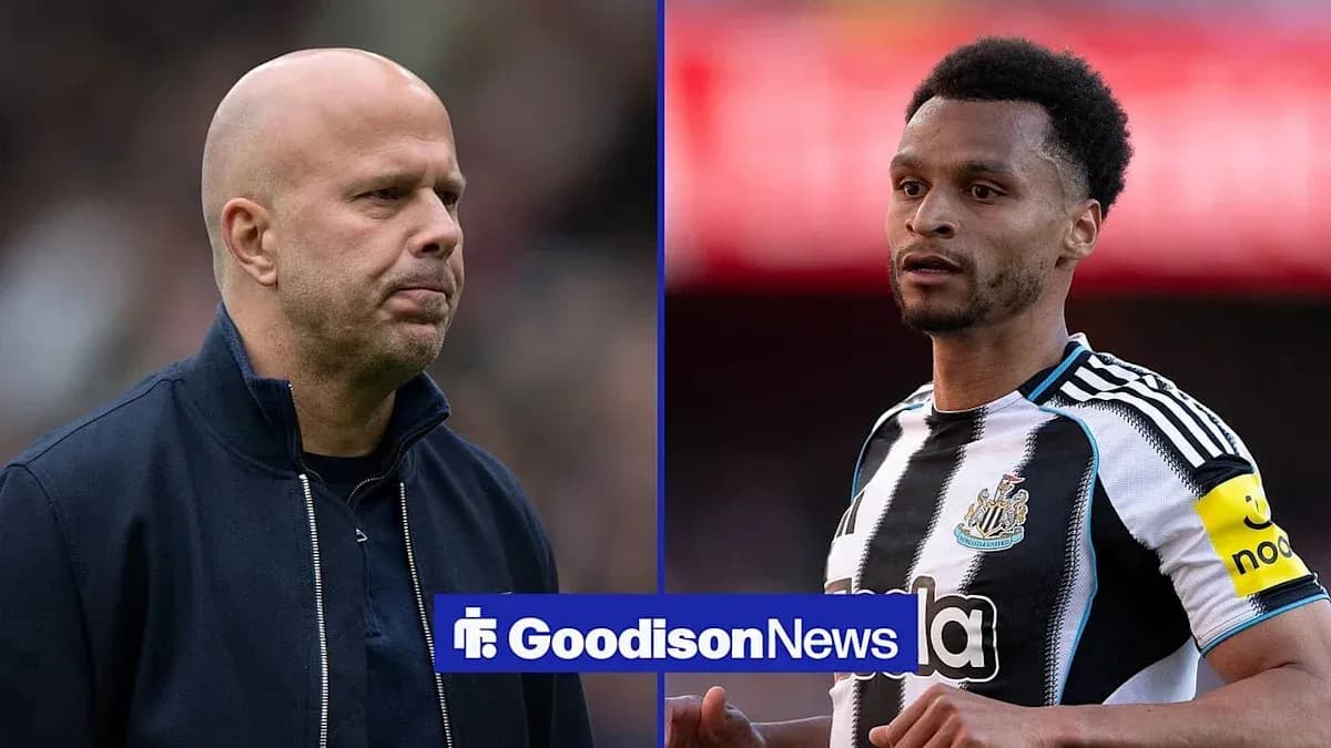 Entrenador y jugador de Newcastle en imagen dividida
