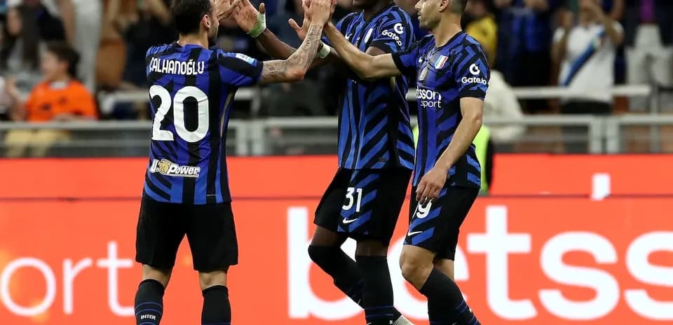 Jugadores del Inter celebrando un gol