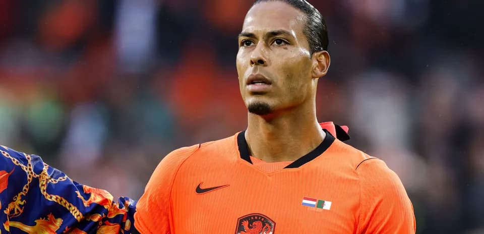 Virgil van Dijk en partido de fútbol