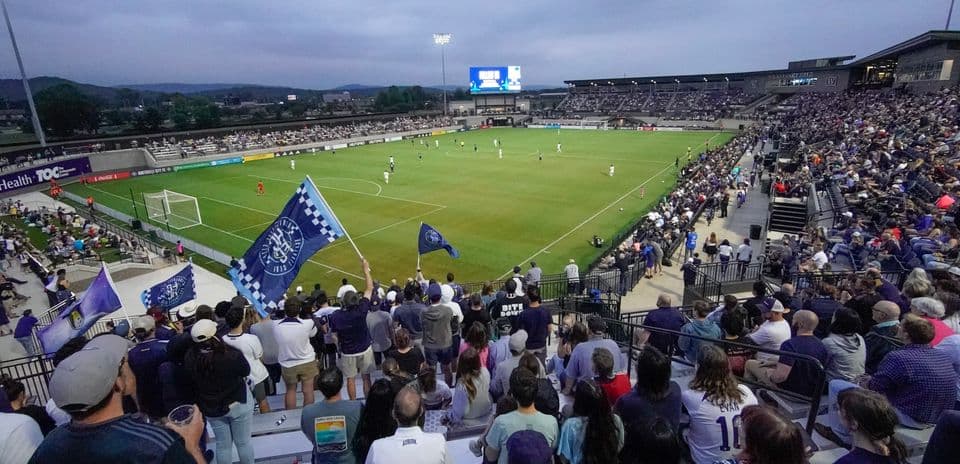Partido de fútbol entre Huntsville City y Connecticut FC