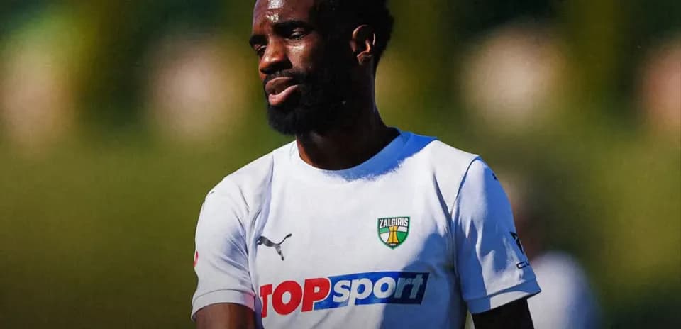Jugador de Kauno Žalgiris en el entrenamiento