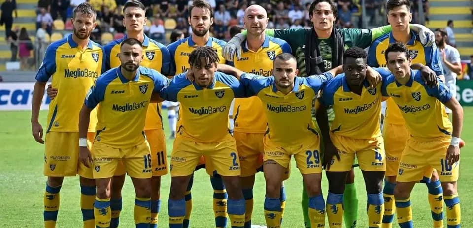 Equipo de Frosinone en la temporada 2026