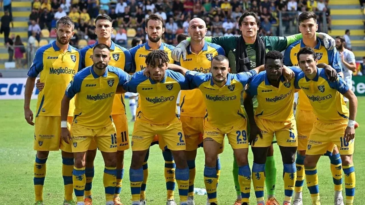 Equipo de Frosinone en la temporada 2026