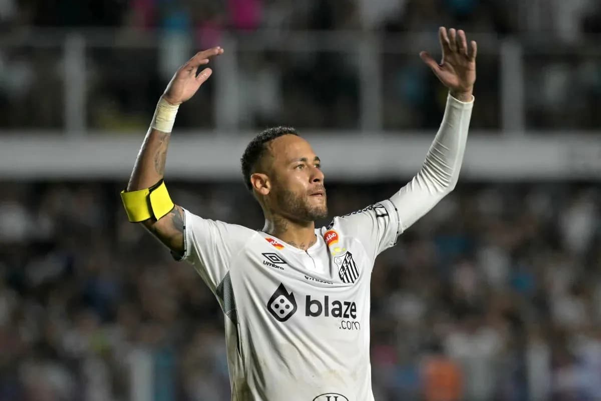 Jugador levantando las manos en celebración