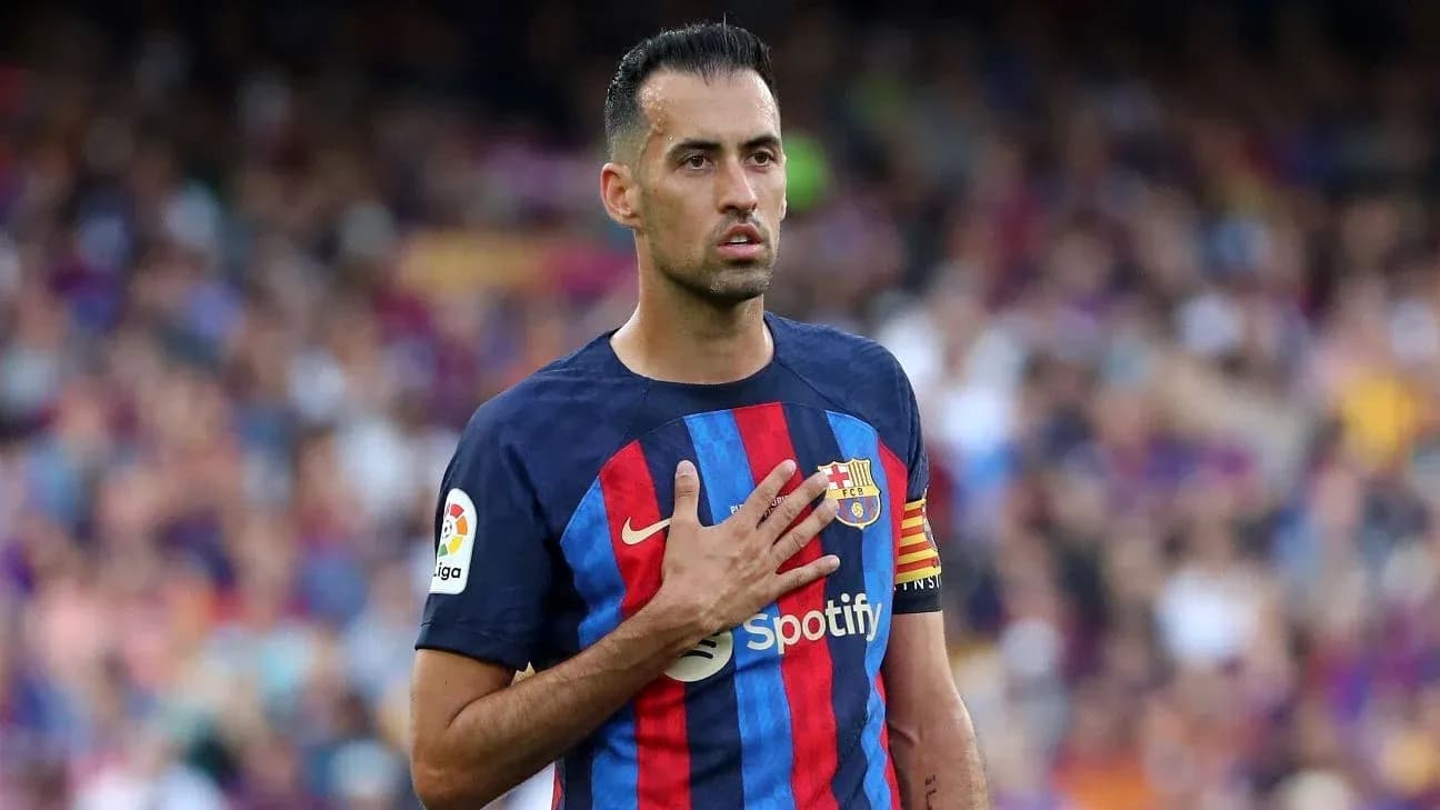 Jugador del Barcelona en el campo durante partido