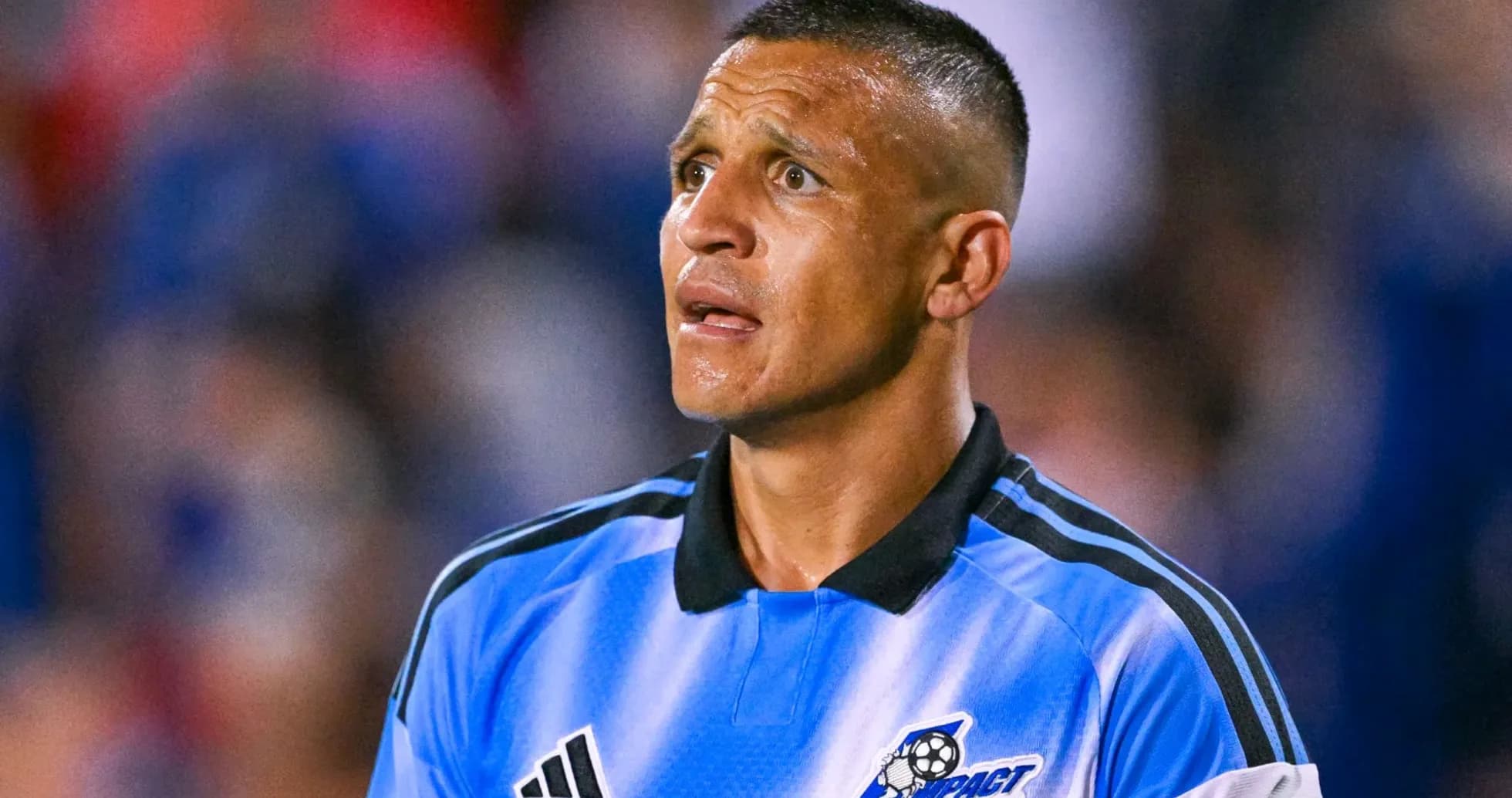 Jugador con camiseta azul del Impact de Montreal