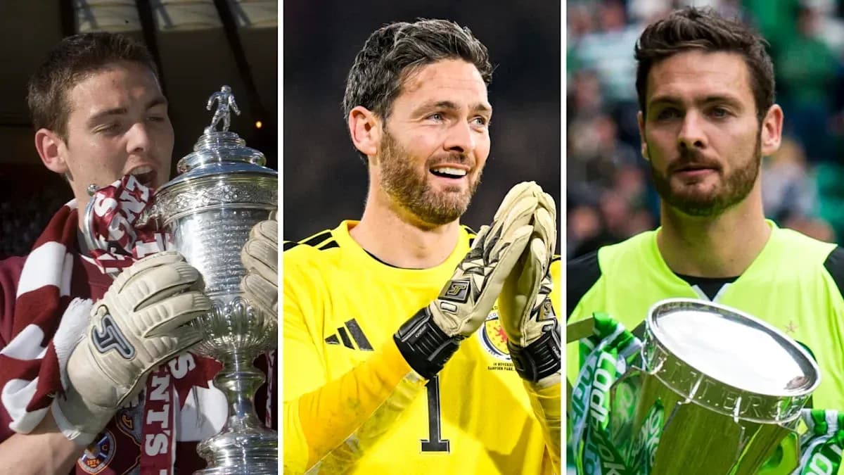 Tres porteros sosteniendo trofeos en diferentes eventos