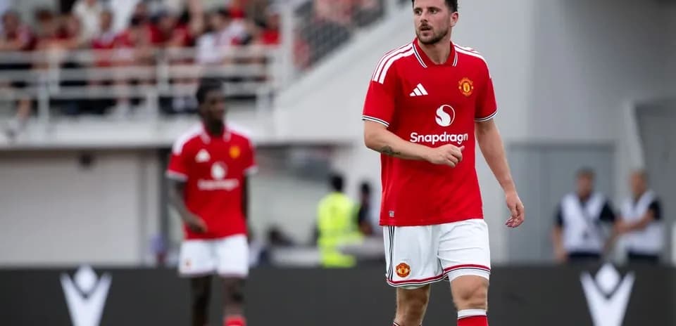 Jugador de Manchester United en el campo durante un partido