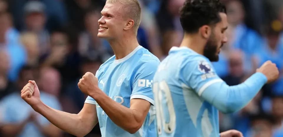 Jugador de Manchester City celebrando un gol