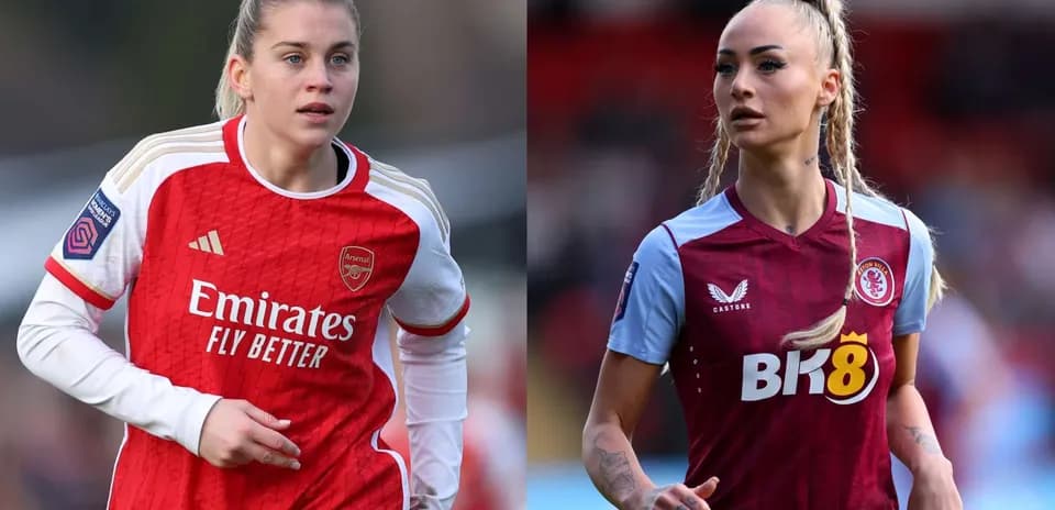 Jugadoras de Arsenal y Aston Villa en acción