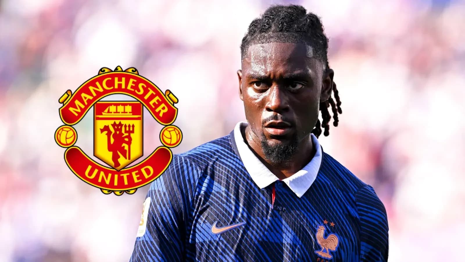 Jugador de Francia con uniforme de Manchester United