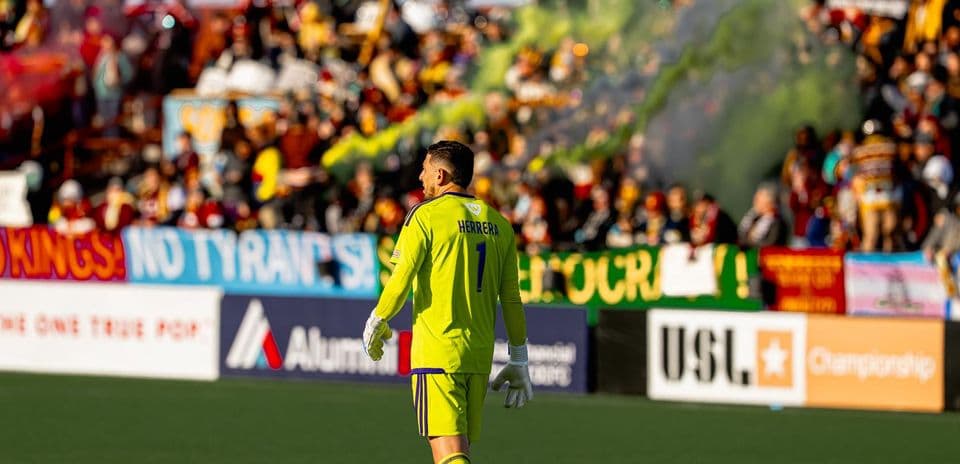 Portero de Detroit City en partido contra El Paso