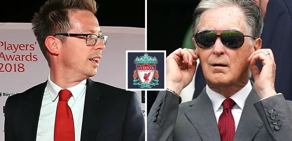 Dos hombres en evento de Liverpool FC