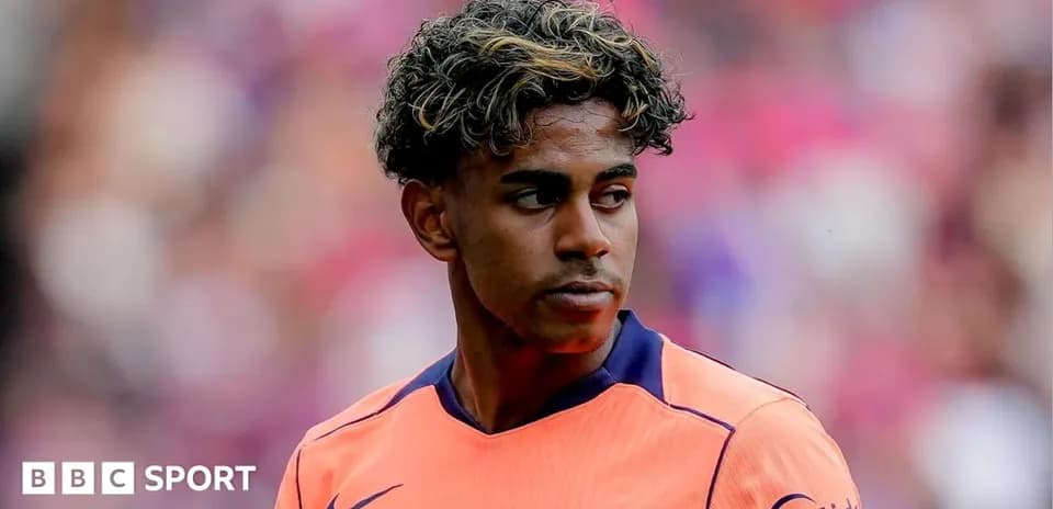 Jugador de Barcelona en uniforme de entrenamiento