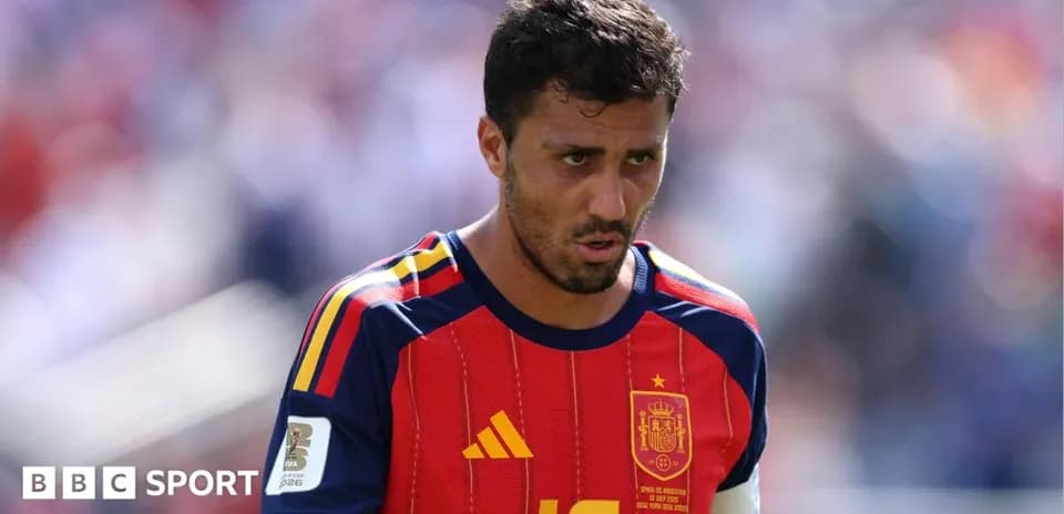 Jugador de España en el campo durante un partido